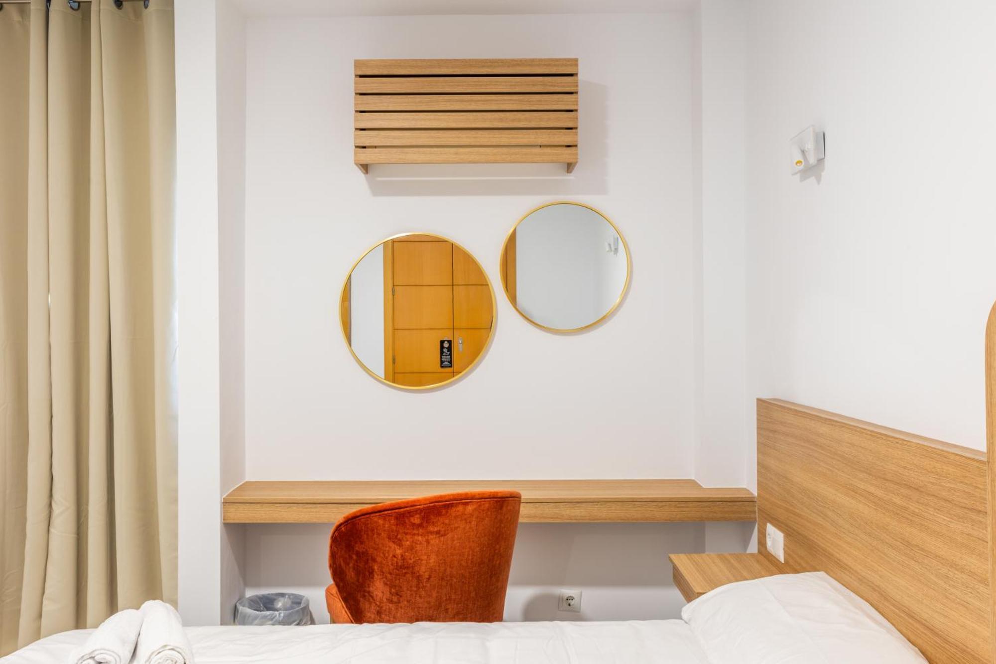 Hotel El Tujjar Los Barrios Dış mekan fotoğraf