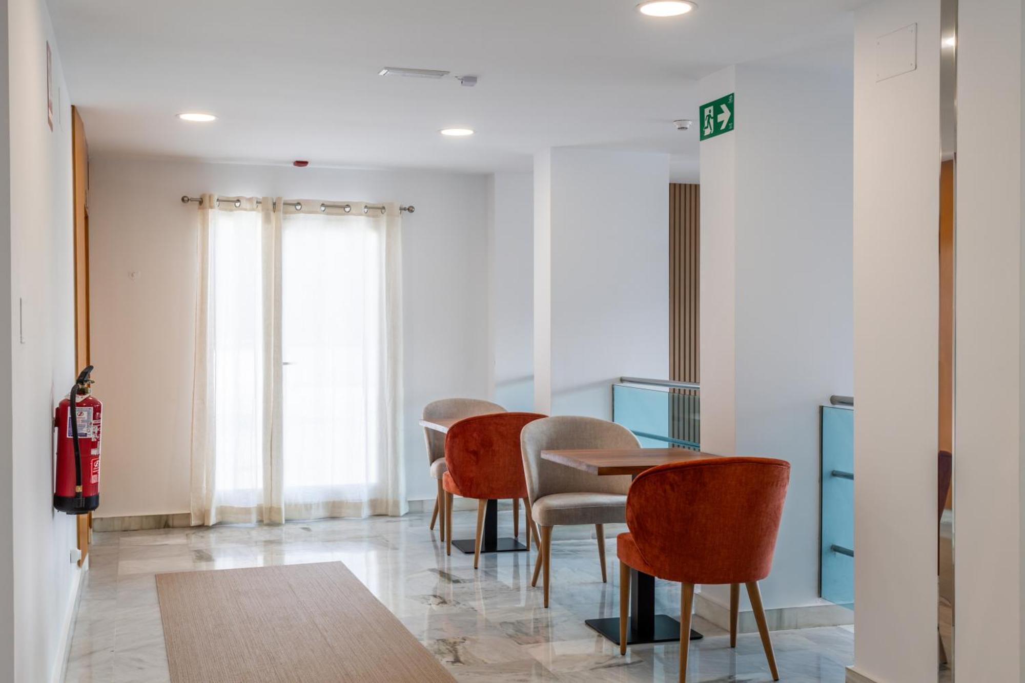 Hotel El Tujjar Los Barrios Dış mekan fotoğraf