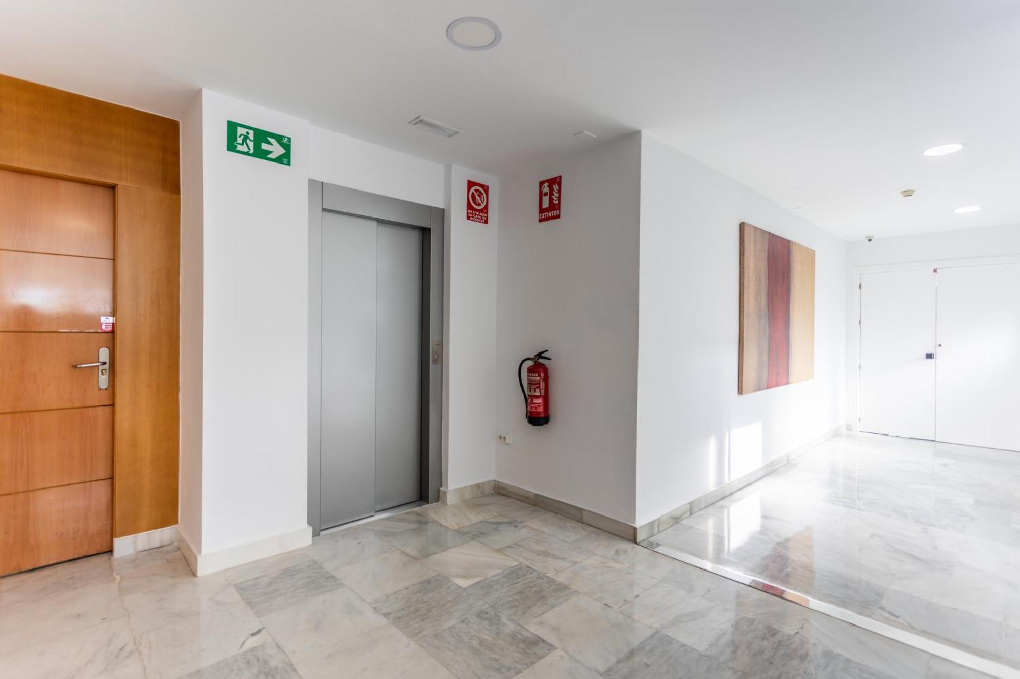 Hotel El Tujjar Los Barrios Dış mekan fotoğraf